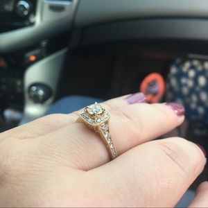 Meet your Posher, Bethany